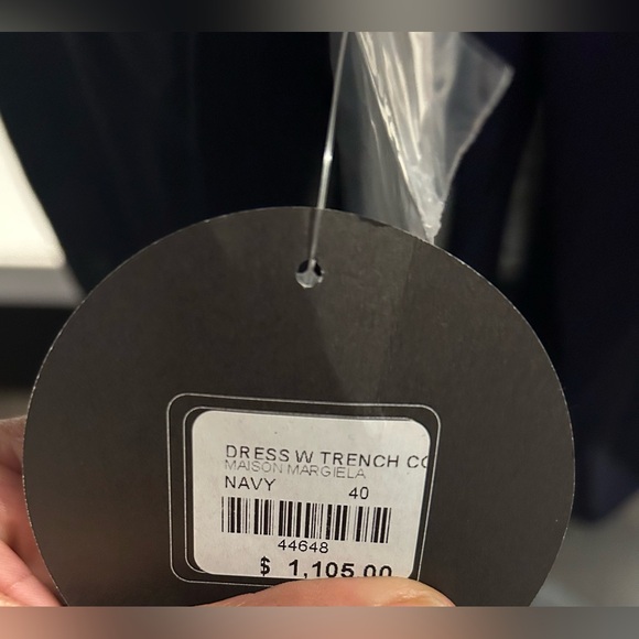 Navy Margiela silk trench dress. Long sleeves cut out style at the shoulders. - Picture 12 of 13